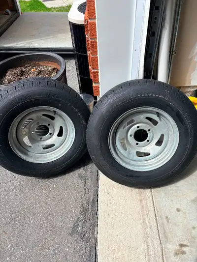 I have 2 Used tires with galvanized rims for Trailer, all the information it’s on the tire picture.