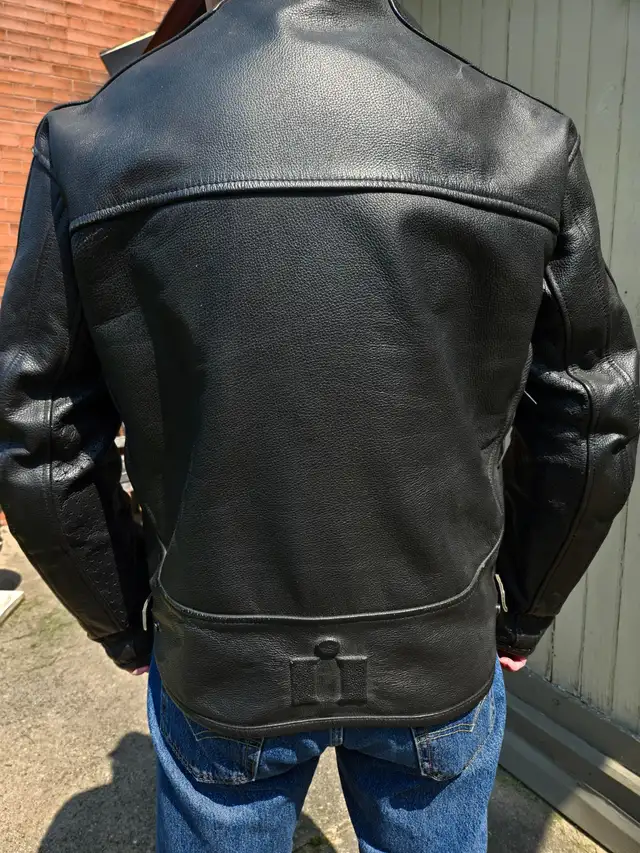 ICON Motorcycle Jacket 'motorhead' leather in Men's in Kitchener / Waterloo - Image 4