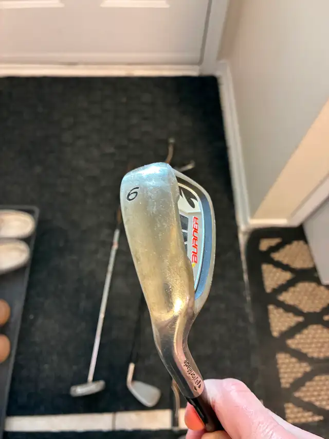 TaylorMade Junior Golf Clubs — 5 Clubs in Golf in Ottawa - Image 5