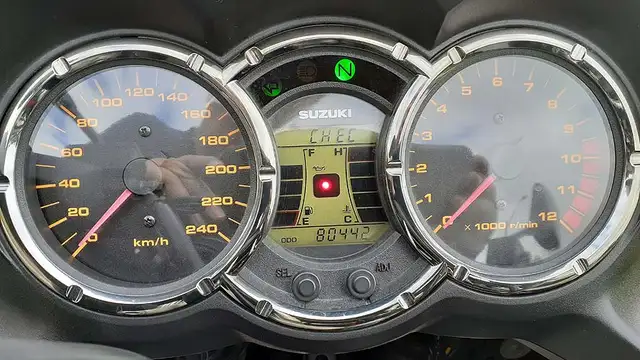 Fantasic V-Strom 1000 for Sale in Sport Touring in Belleville - Image 9