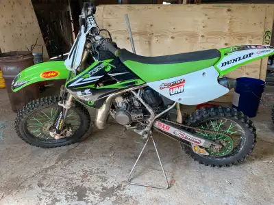2006 Kawasaki kx 85 Fmf pipe No trades please
