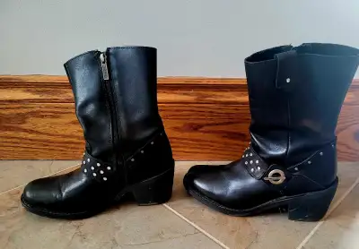 Genuine Harley Davidson Womens Leather and Rhinestone Boots, size 7 1/2. Side zipper.