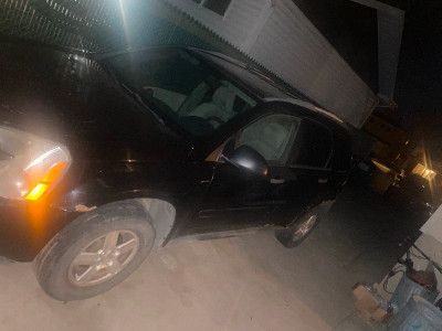 2005 equinox fwd run drive and plate obo want gone