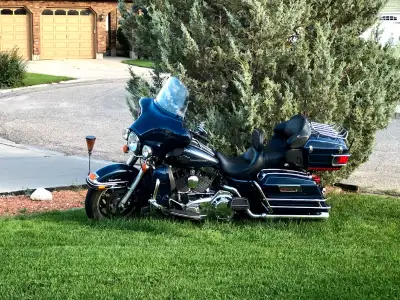 Police pearl blue in color, spent $1800 on tires, brakes and tune-up (Old Dudes Cycle). Get on and G...