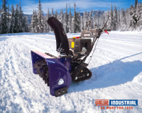 DURAMAX 34 inches Self-propelled Gas Powered Snow Thrower