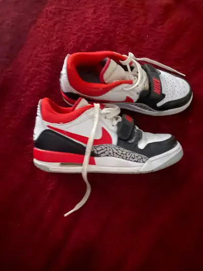 Jordan legacy 312 low, View more