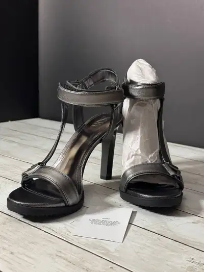 DKNY women's open toe sandals, View more