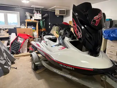 2008 Seadoo Wake 215 HP, Excellent condition, 105 operation hours, three seater, comes with trailer,...