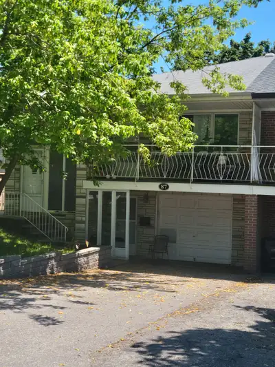Private Room for Rent – Yonge & Steeles | $950/Month Bright, clean room available in a quiet, presti...