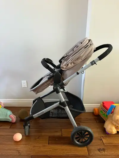 Stroller car seat Evenflo set, View more