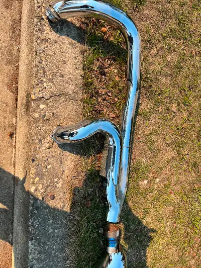 Have some miscellaneous Stratoliner & 1100 Vstar parts for sale. Stratoliner OEM Exhaust. A set of V...
