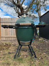 (SOLD) BIG GREEN EGG LARGE FULLY LOADED BBQ SMOKER CERAMIC