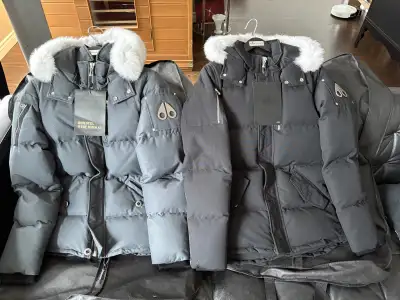 Moose knuckles 3Q Men’s Winter Jacket Gray Medium Black Small, View more