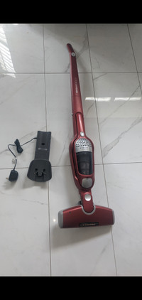 ELECTROLUX STICK VACUUM CLEANER WITH POWER BRUSH