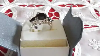 GENUINE 925 STERLING SILVER RING -BLACK SPINEL STONE -SZ 8  NEW, View more