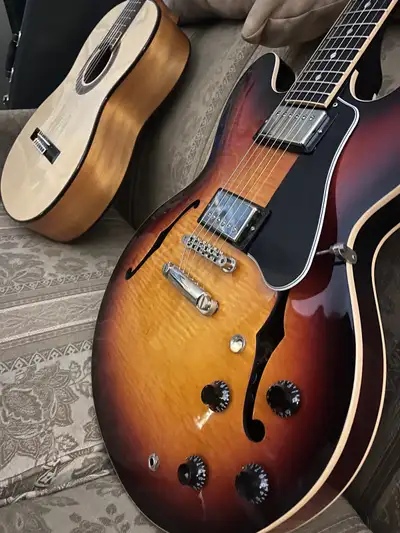 Gibson ES-335 Limited Bourbon burst, View more
