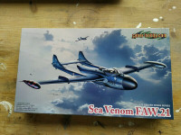 1/72 De Havilland Vampire & See Venom aircraft models