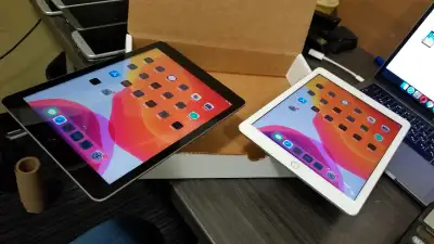 100% ORIGINAL iPAD 5/6 9.7";32GB;12MPIX;WIFI+SIM, View more