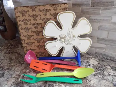 Retro GENIE kitchen set, View more