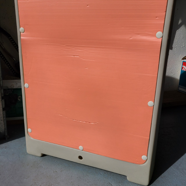 Armoire/Vaisselier pour enfants dans Jouets et jeux  à Longueuil/Rive Sud - Image 2