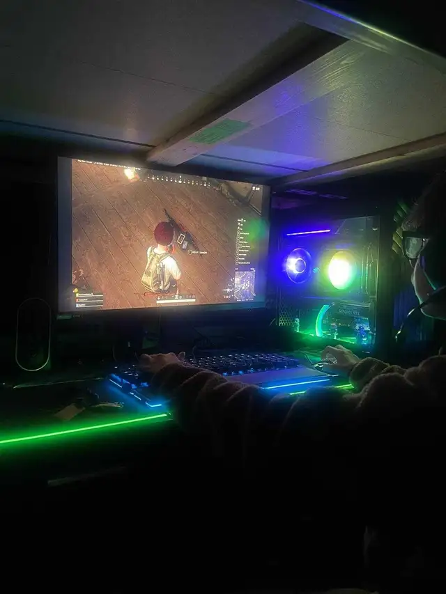 Nvidia GeForce RTX 3060 Gaming PC with all accessories. in Desktop Computers in Edmonton - Image 6