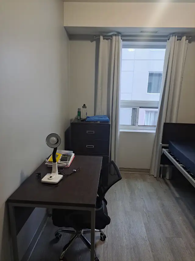 APARTMENT FLAT FOR RENT (Negotiable)