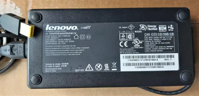 Grade A+, Lenovo ThinkPad W540 3K Screen Mobile Workstation in Laptops in City of Montréal - Image 9