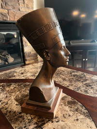 Antique Large 14” Egyptian Queen Nefertiti Bust Sculpture