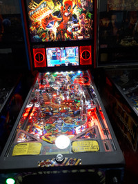 DEAD POOL PREMIUM... Pinball Machine