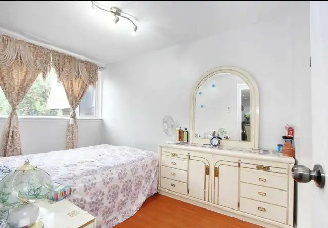 Sharing Room for rent in Malton Mississauga in Short Term Rentals in Mississauga / Peel Region - Image 3