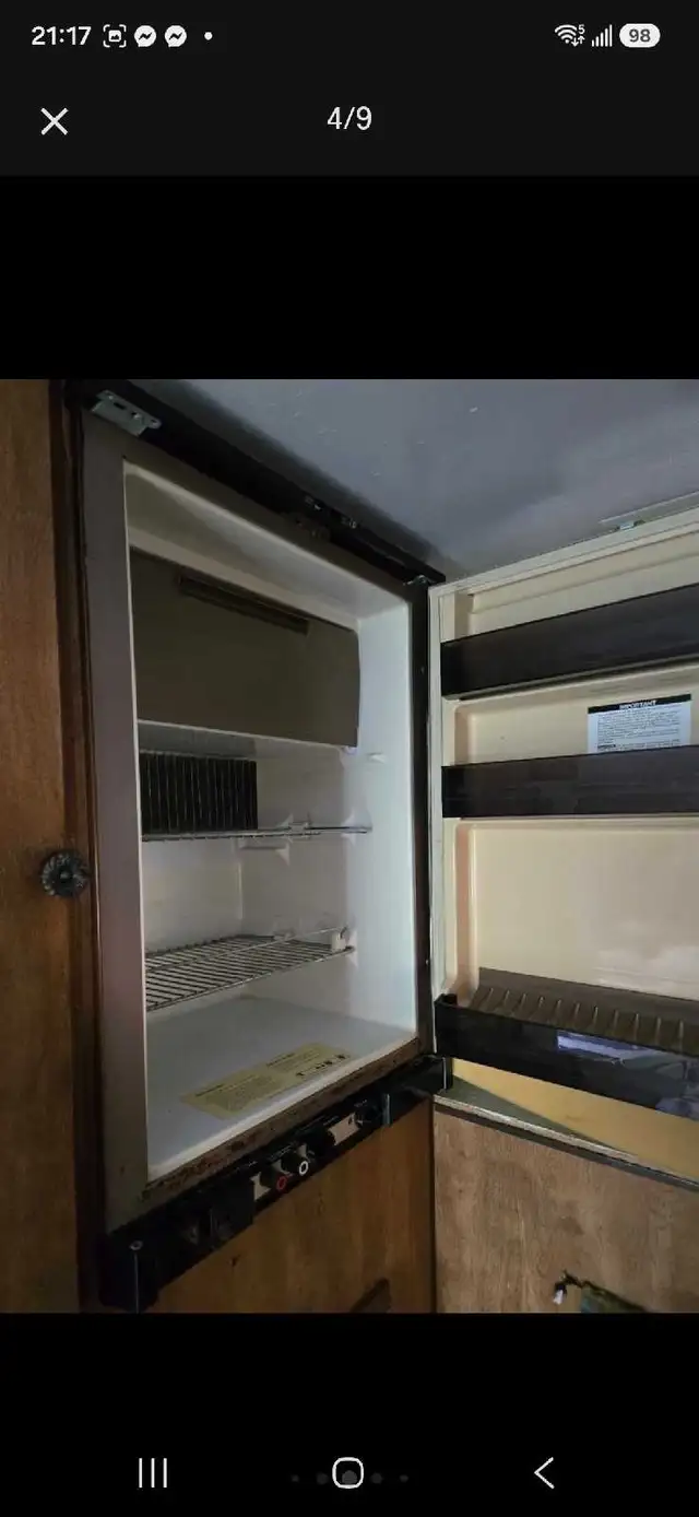 Valley Truck Camper in Travel Trailers & Campers in Prince George - Image 6