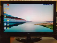 LG 52inch LCD HDTV 52LG70 (not Smart TV)