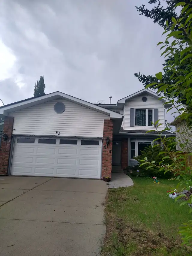 43 Millrise Crescent, SW, Calgary63013096358403122
