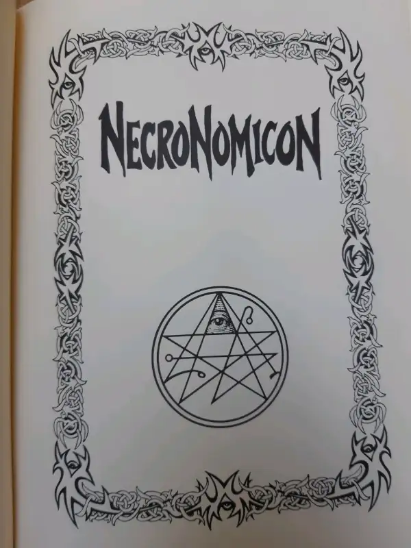 NECRONOMICON - Magie ☆NOIRE☆  *¡neuf / new! $3333.33 in Textbooks in City of Montréal - Image 10