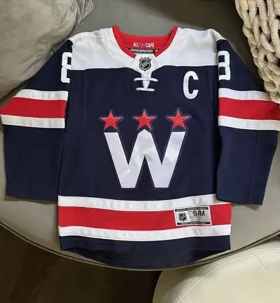 Like New NHL Washington Capitals Ovechkin Jersey Youth S/M, View more