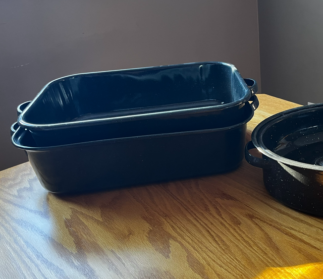 ROASTING PAN in Kitchen & Dining Wares in Mississauga / Peel Region - Image 3