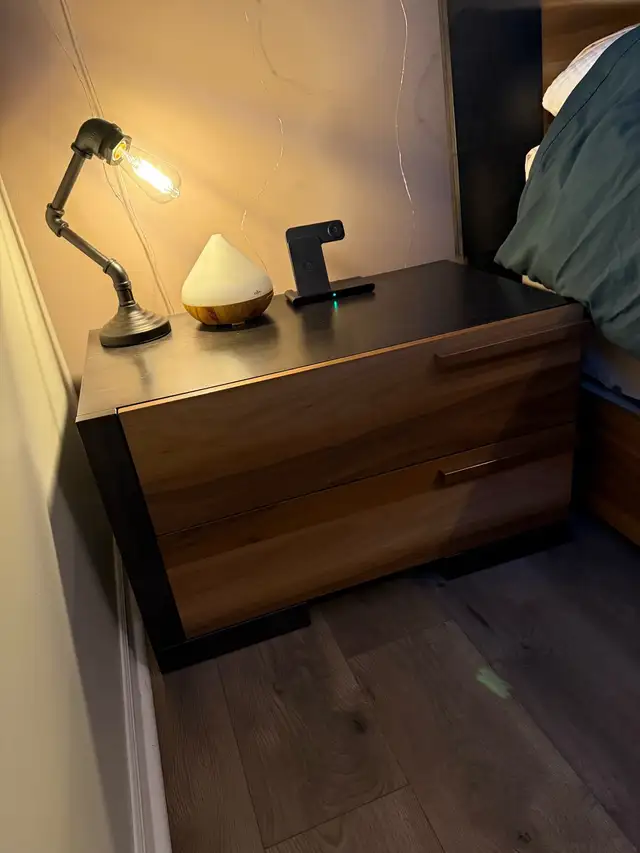 Set de chambre 7 pièces in Beds & Mattresses in Laurentides - Image 5