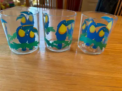 3 Cameleon Toucan Tumblers Acrylic Glasses P. Tardif Neove, View more