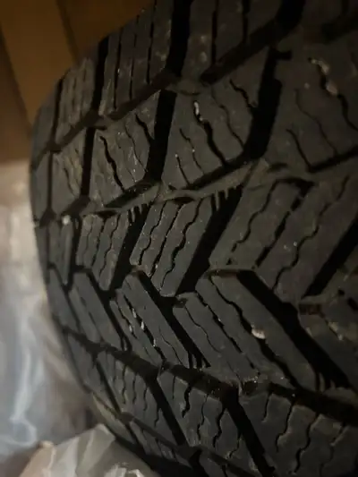 $500 or best offer! OFF RIM. Size included in photos. Recently used on a Kia Rio. Bought in November...