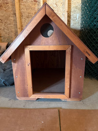 Dog house for sale