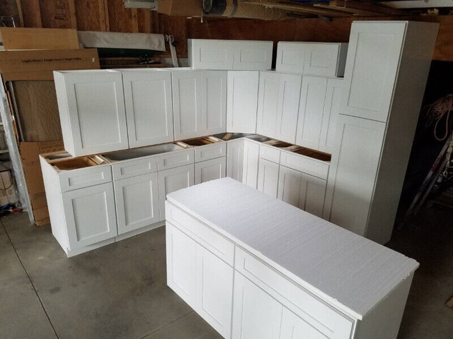 New White Shaker RTA All Wood Kitchen Cabinets Soft close DIY in Cabinets & Countertops in Mississauga / Peel Region - Image 2