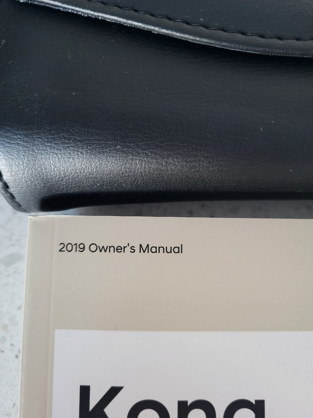 Free 2019 Hyundai Kona manual in Free Stuff in Winnipeg - Image 2