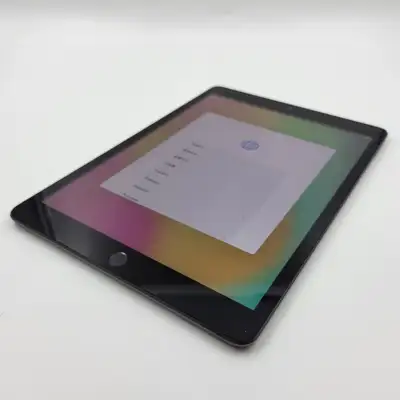 Excellent Ipad 8 generation space grey 10,2 inch, View more