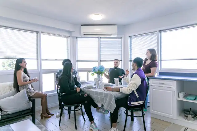 All Inclusive Rooms (rent) Student Residence-Georgian/Lakehead U in Room Rentals & Roommates in Barrie - Image 2