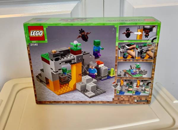 LEGO Minecraft The Zombie Cave 21141 Building Kit. New Sealed in Toys & Games in Burnaby/New Westminster - Image 2