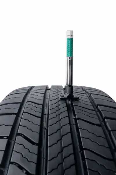 Full set of Michelin Defender all-season tires mounted on original Nissan alloy rims. • Size: 225/65...