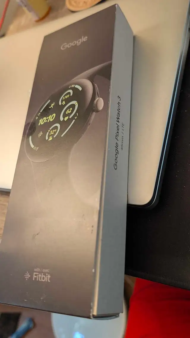 Google Pixel Watch 3 LTE ( 45 mm) in General Electronics in Oakville / Halton Region - Image 11