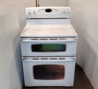 Maytag Double Oven Stove - Drop off possible