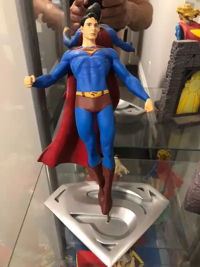 Brandon Routh Superman Statue, View more