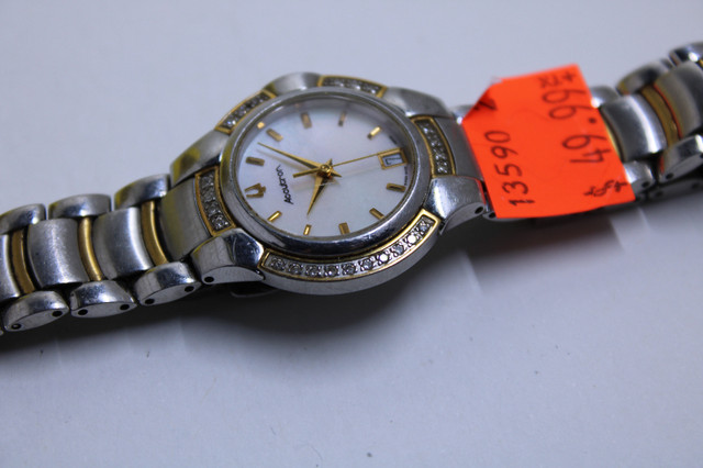 Bulova Accutron Woman Watch (#13590) in Jewellery & Watches in City of Halifax - Image 2
